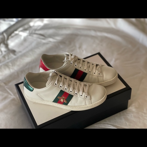 Gucci Women's Ace sneaker with bee (Consider Offers) - Picture 3 of 7